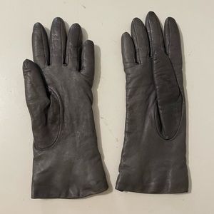 Nordstrom grey leather gloves XS